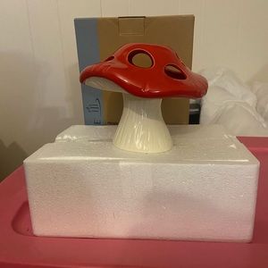 PartyLite Mushroom Tealight Holder